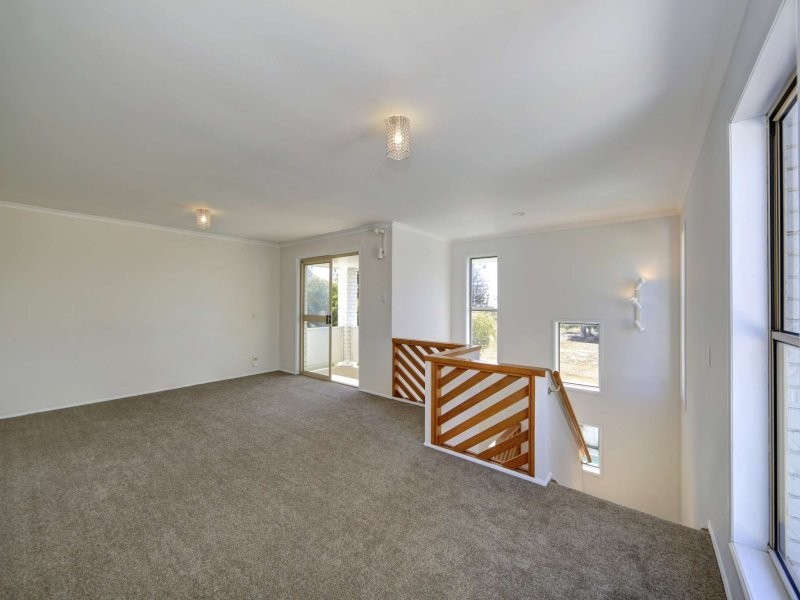 9 PACIFIC BOULEVARD, Moore Park Beach QLD 4670