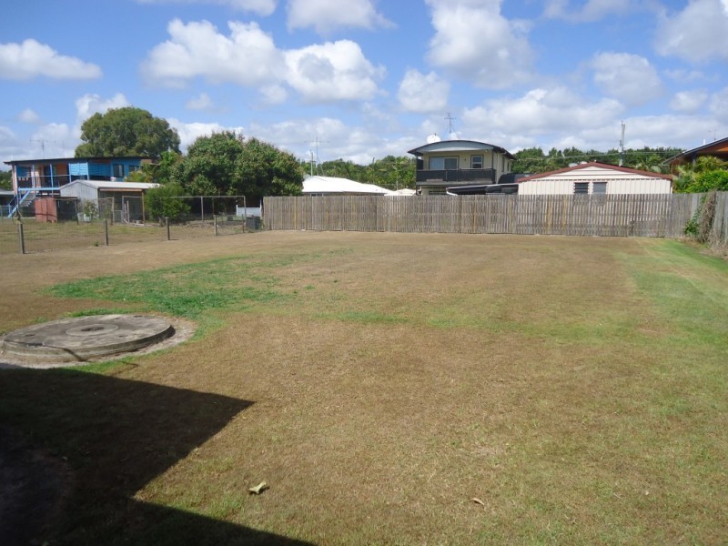 8 ISLAND VIEW DRIVE, Winfield QLD 4670