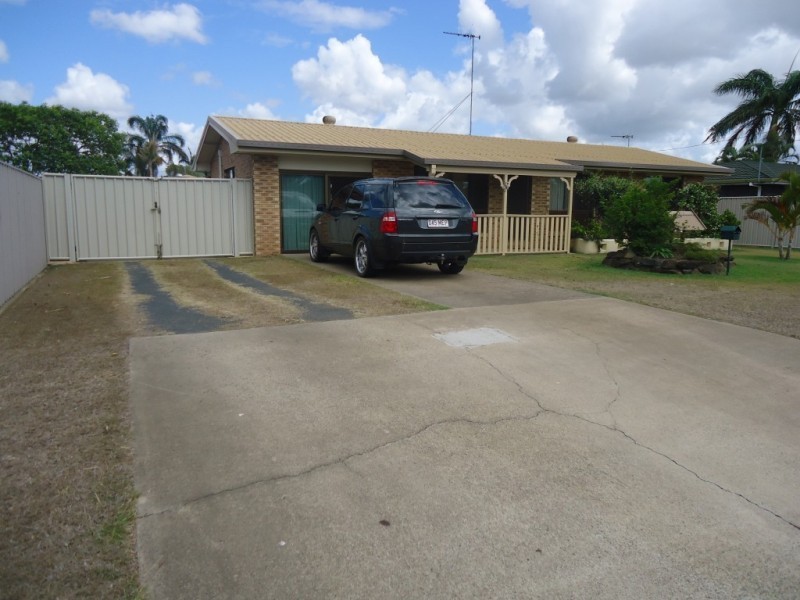 9 WALLACE STREET, Bundaberg North QLD 4670