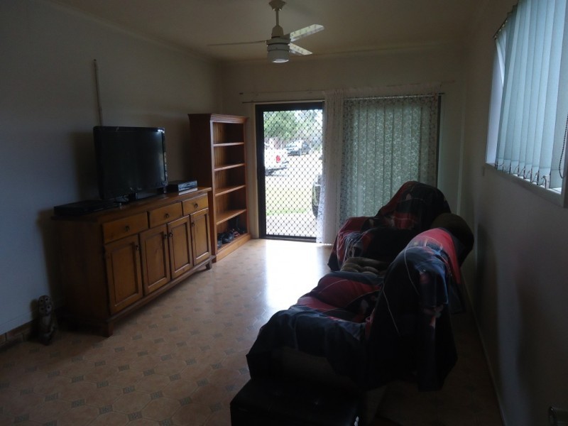 9 WALLACE STREET, Bundaberg North QLD 4670