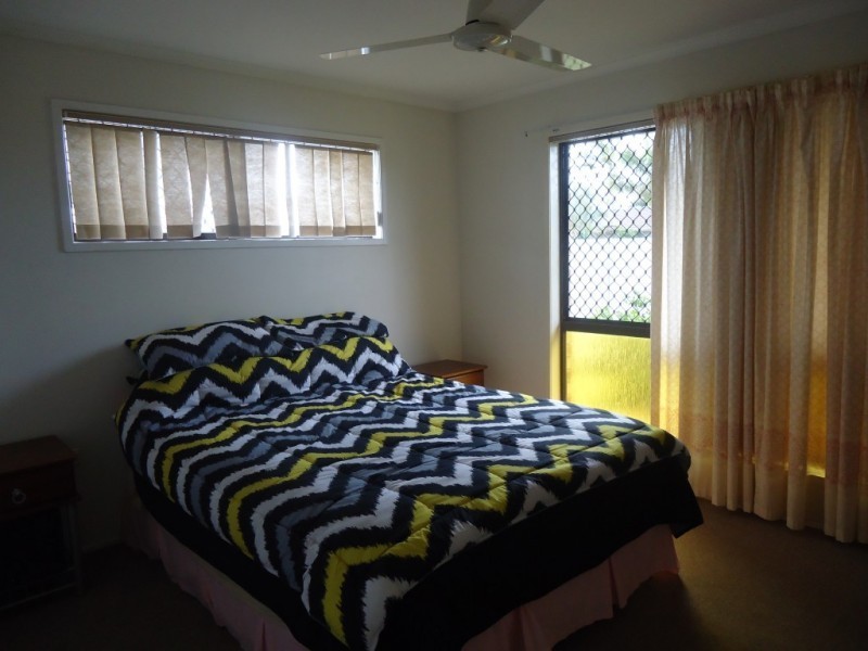 9 WALLACE STREET, Bundaberg North QLD 4670