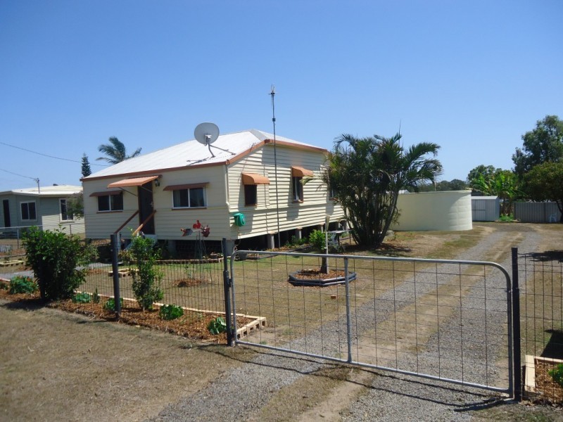 12 River Street, Avondale QLD 4670