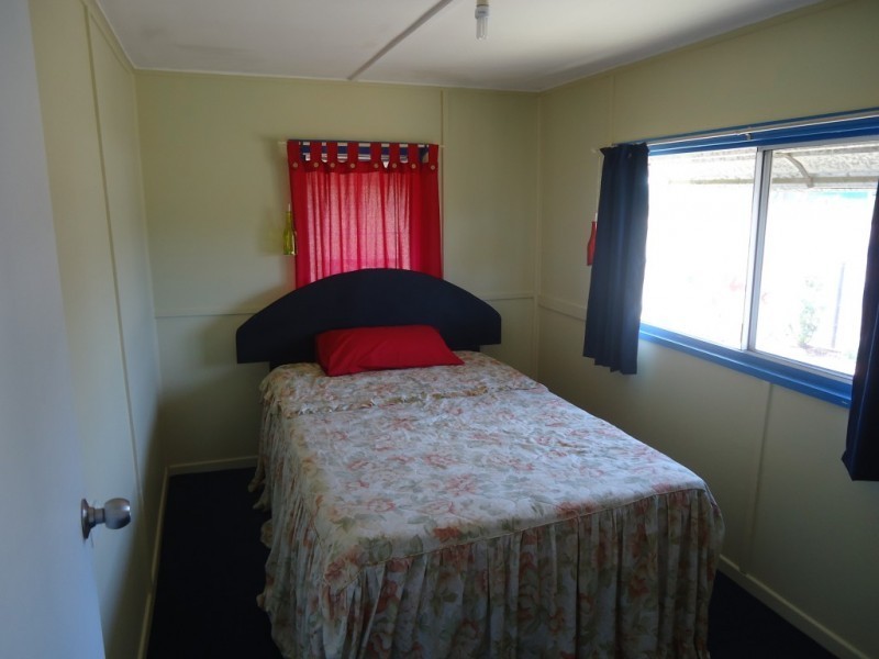 12 River Street, Avondale QLD 4670