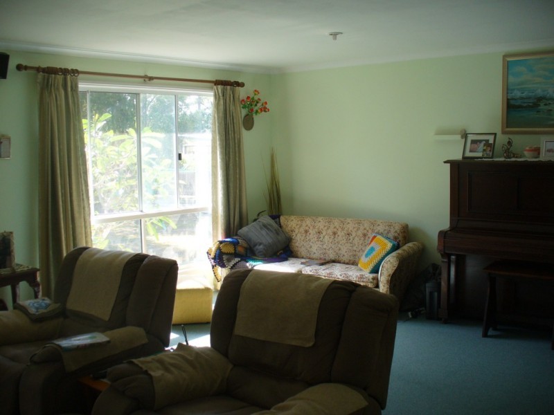 102 South Littabella Road, Yandaran QLD 4673