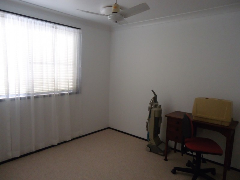 65 Sinclair Street, Avenell Heights QLD 4670