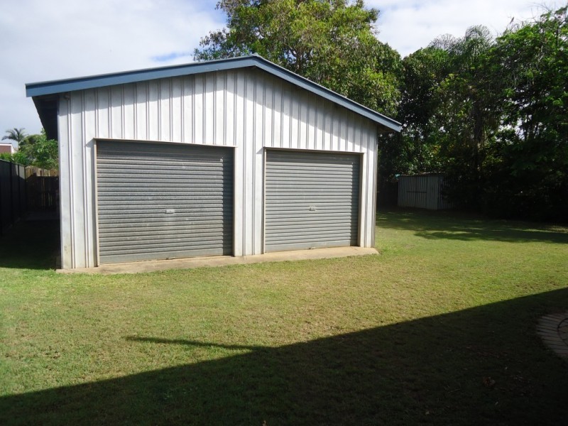 65 Sinclair Street, Avenell Heights QLD 4670