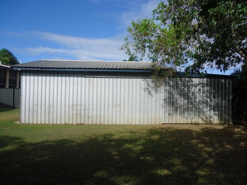 65 Sinclair Street, Avenell Heights QLD 4670