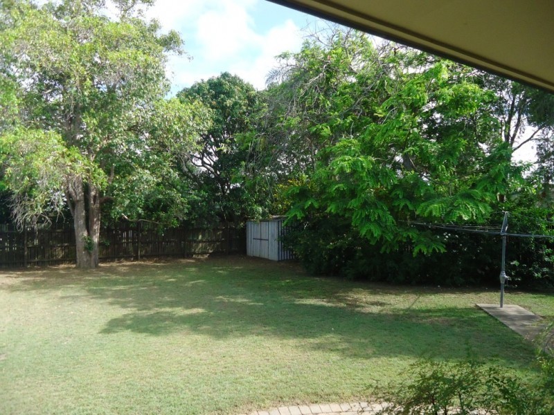 65 Sinclair Street, Avenell Heights QLD 4670