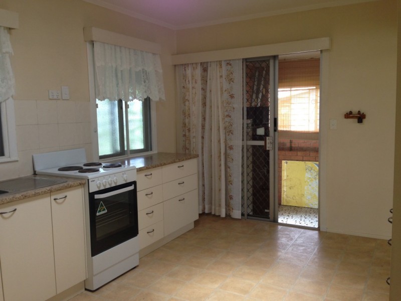 127 George St, Bundaberg West QLD 4670