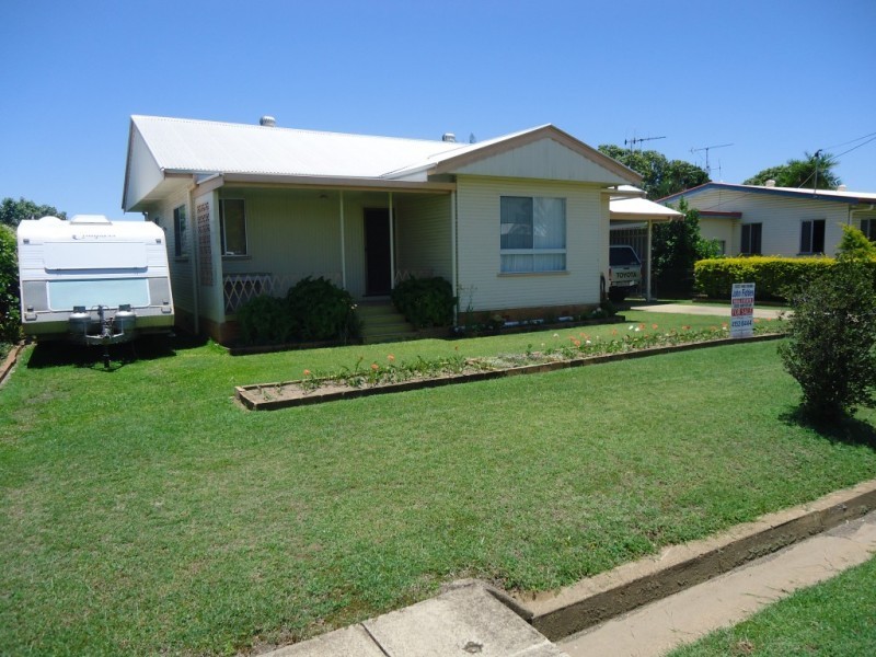 3 Auer Street, Kepnock QLD 4670