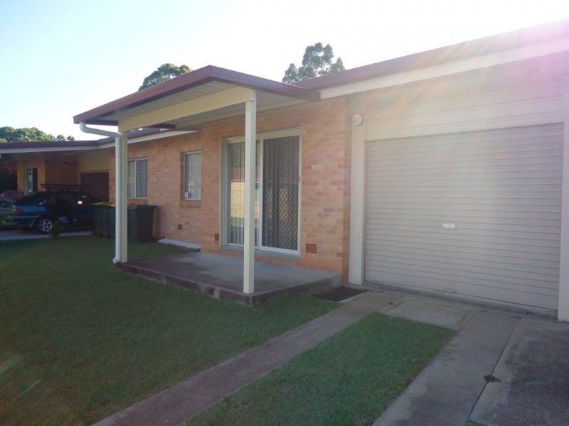 2/22 Crane St, Kepnock QLD 4670