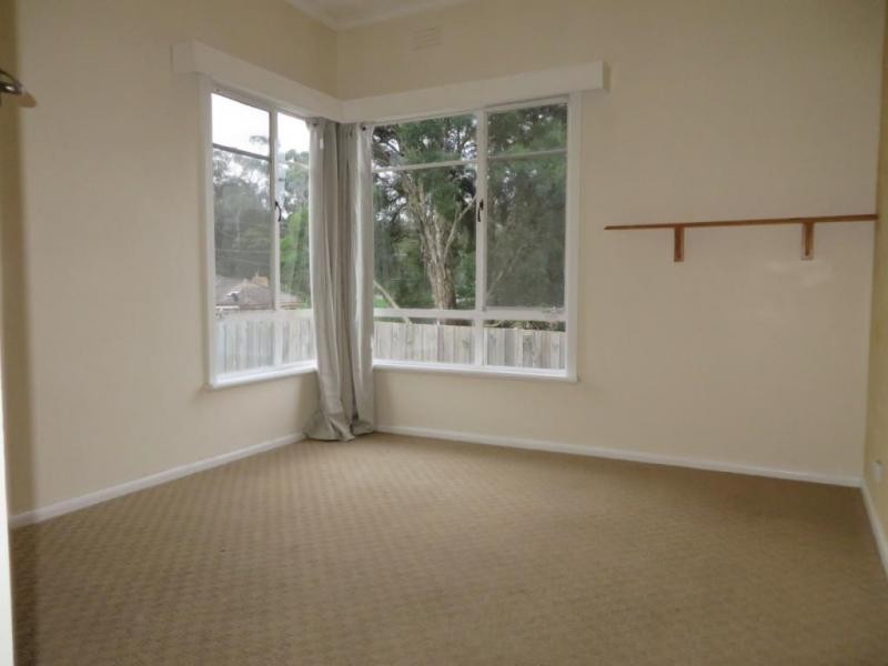 3 East Court, Croydon VIC 3136