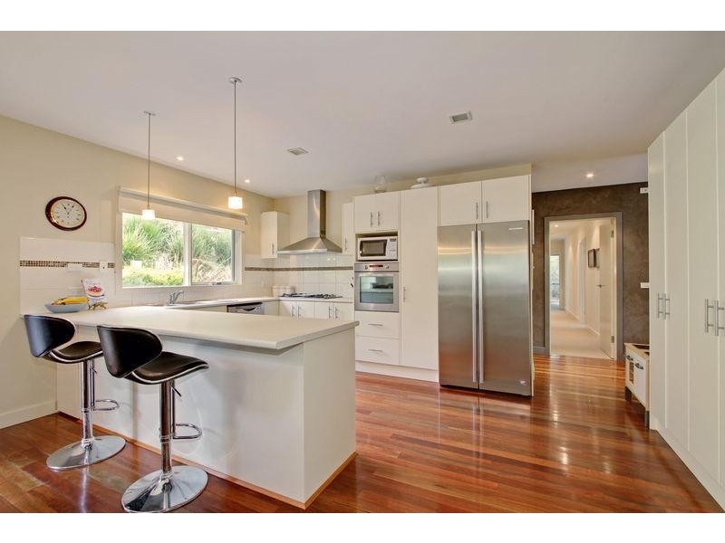 18 Gembrook-Launching Place Road, Launching Place VIC 3139