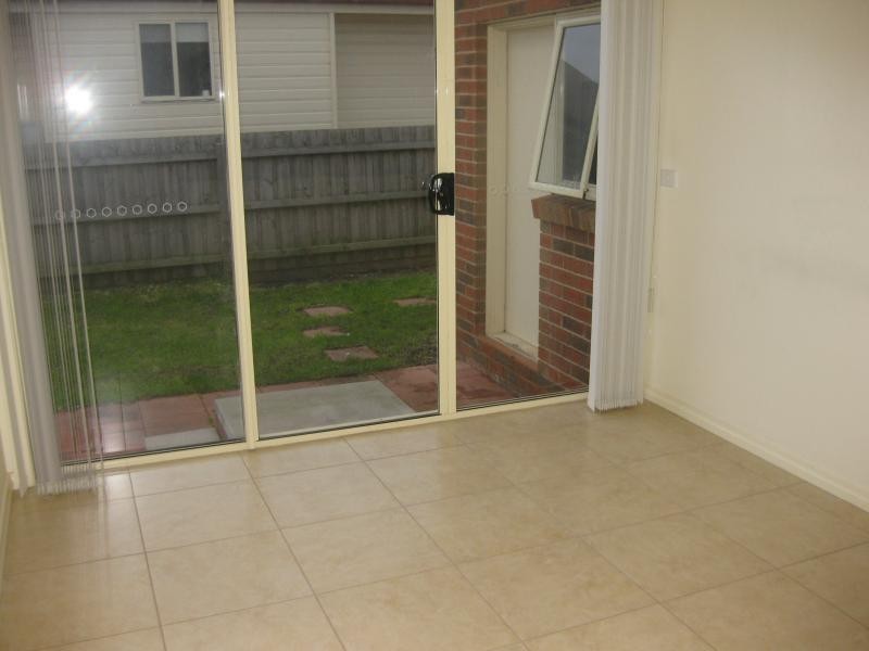 3/167 Colchester Road, Kilsyth VIC 3137