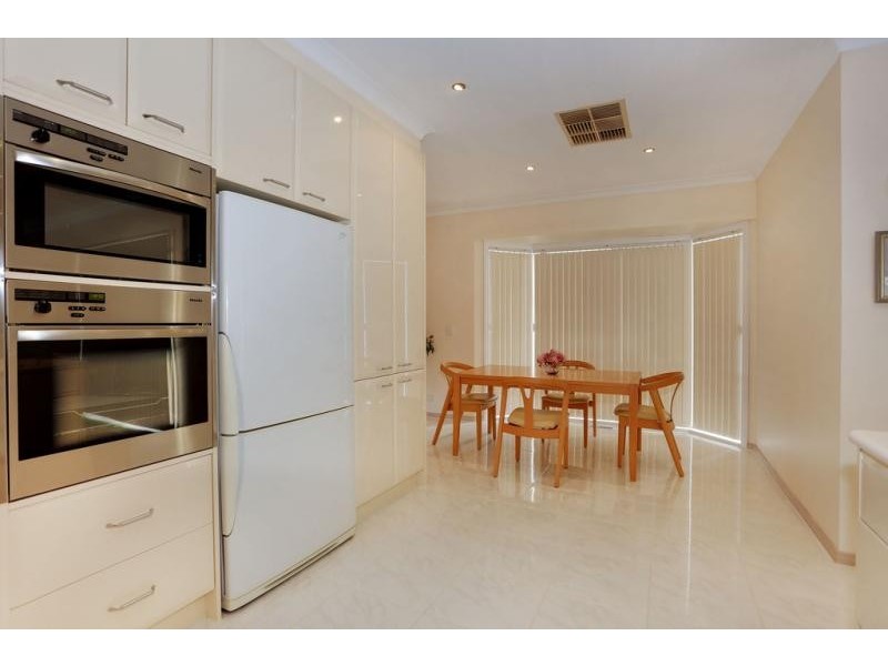 17 Neryl Court, Mooroolbark VIC 3138