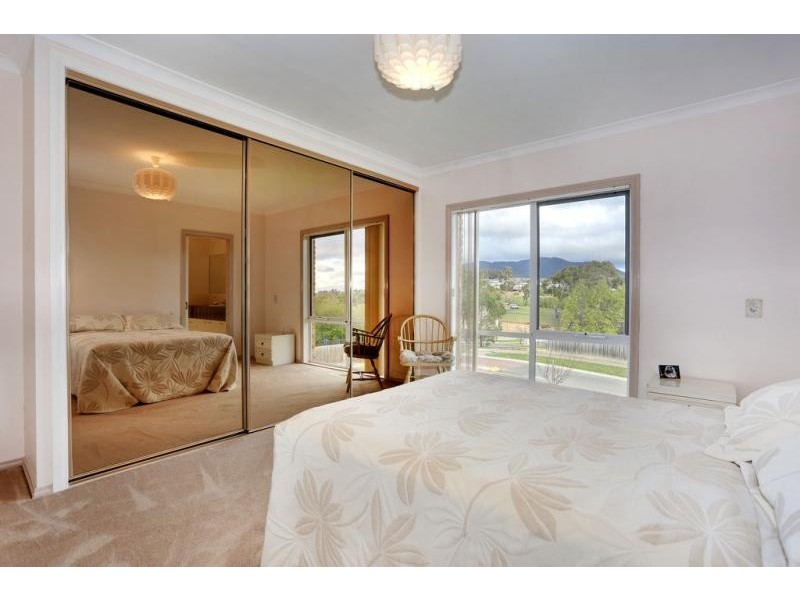 17 Neryl Court, Mooroolbark VIC 3138