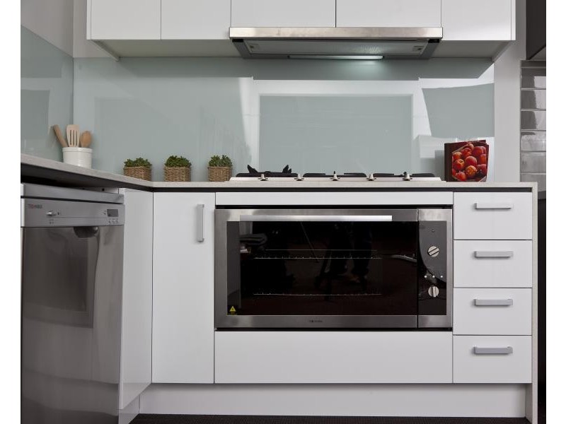 2401 Paper Bark Lane, Croydon VIC 3136