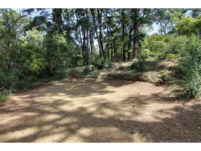 10 Summit Crescent, Ringwood North VIC 3134