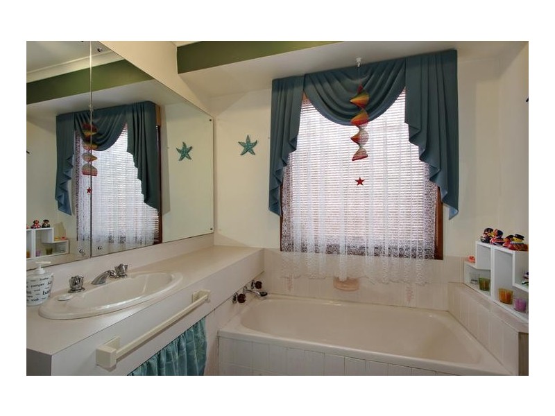 1/72 Victoria Road, Lilydale VIC 3140