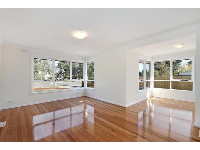 1/125 Liverpool Road, Kilsyth VIC 3137