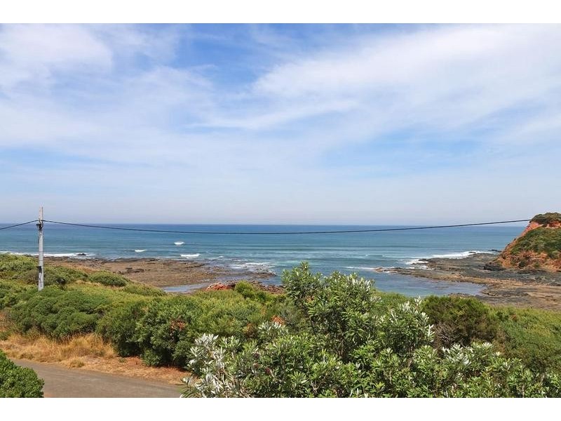 14 The Esplanade, Sunderland Bay VIC 3922