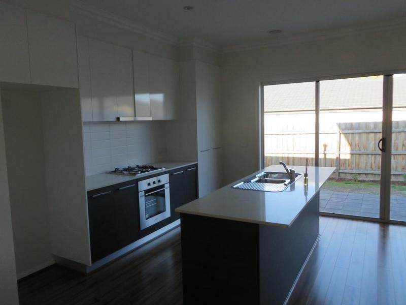 11/116-118 Hull Road, Croydon VIC 3136