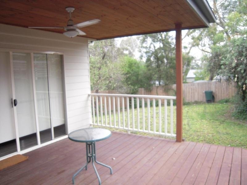 1/2 George Street, Wandin North VIC 3139