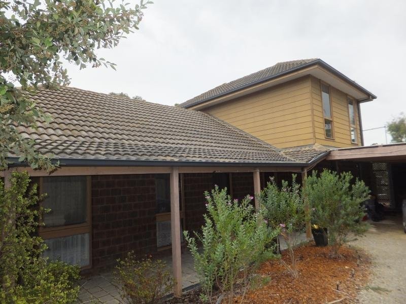 74 Lauriston Drive, Coldstream VIC 3770
