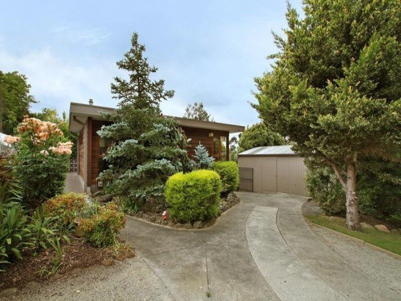 35 Timms Avenue, Croydon VIC 3136