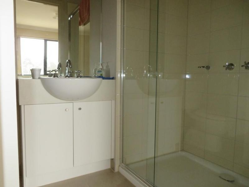 10 Spriggs Drive, Croydon VIC 3136