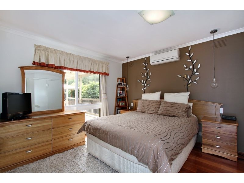 5 Emora Street, Croydon VIC 3136