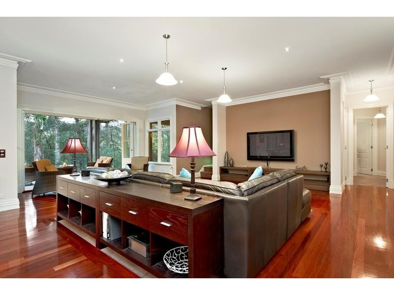 183 Emerald Monbulk Road via Lilydale, The Patch VIC 3792