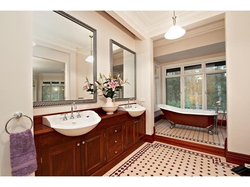 183 Emerald Monbulk Road via Lilydale, The Patch VIC 3792