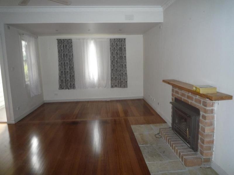 54 Canterbury Road, Montrose VIC 3765