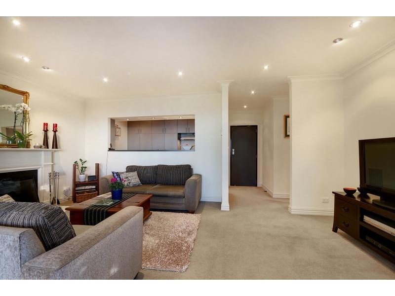 24 Scenic Cresent, Kalorama VIC 3766