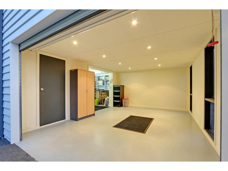 24 Scenic Cresent, Kalorama VIC 3766