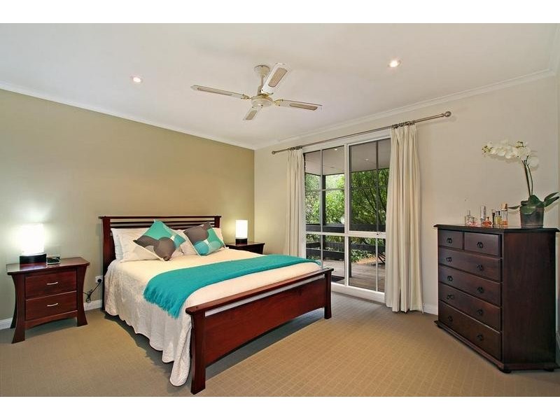 8 Kirsten Court, Mooroolbark VIC 3138