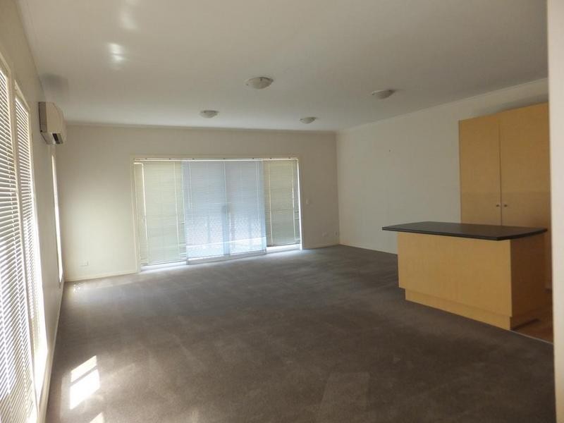 44/13-15 Hewish Road, Croydon VIC 3136