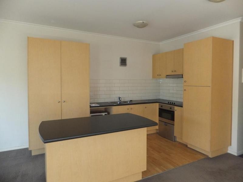 44/13-15 Hewish Road, Croydon VIC 3136