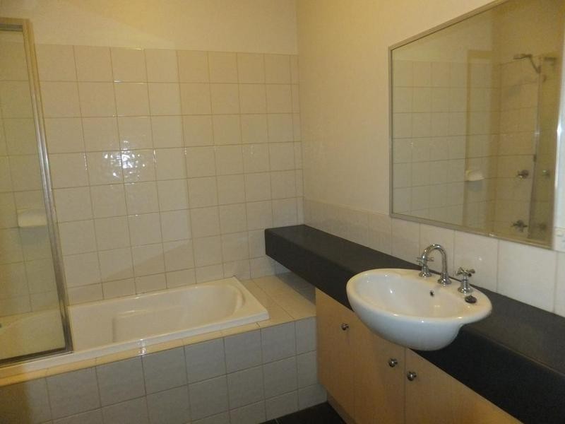 44/13-15 Hewish Road, Croydon VIC 3136