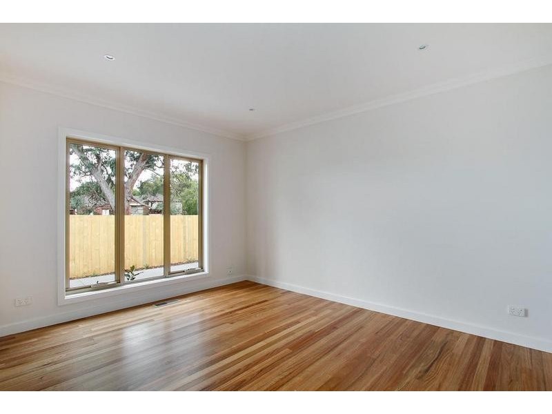 2/23 Gracedale Avenue, Ringwood East VIC 3135