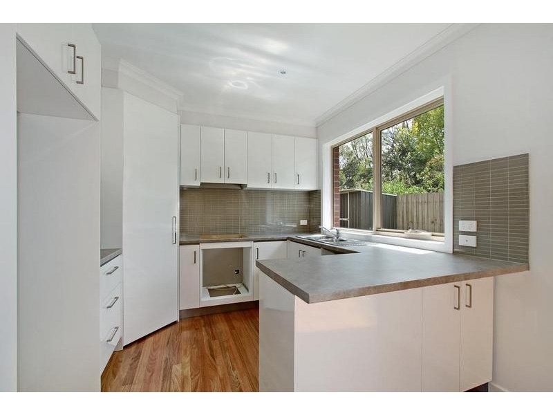 2/23 Gracedale Avenue, Ringwood East VIC 3135