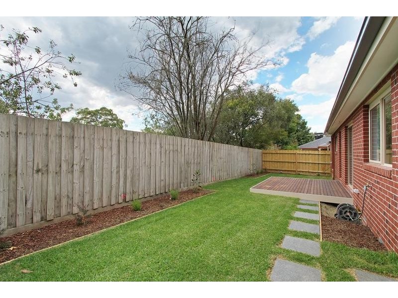2/23 Gracedale Avenue, Ringwood East VIC 3135