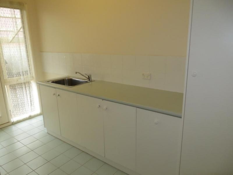 7 Defelice Place, Mooroolbark VIC 3138