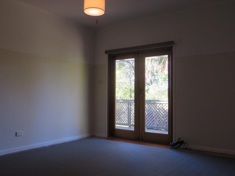 19 Dorchester Avenue, Montrose VIC 3765