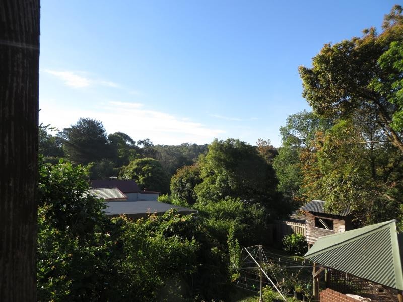 19 Dorchester Avenue, Montrose VIC 3765