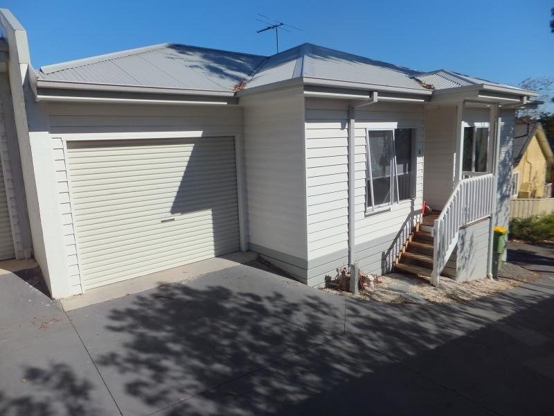 2/114 Anderson Street, Lilydale VIC 3140