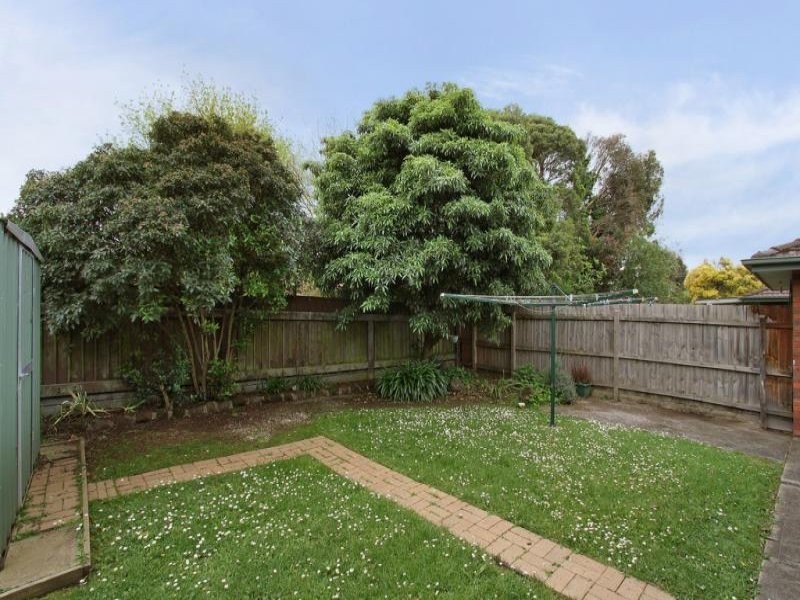 11/16 Lusher Road, Croydon VIC 3136