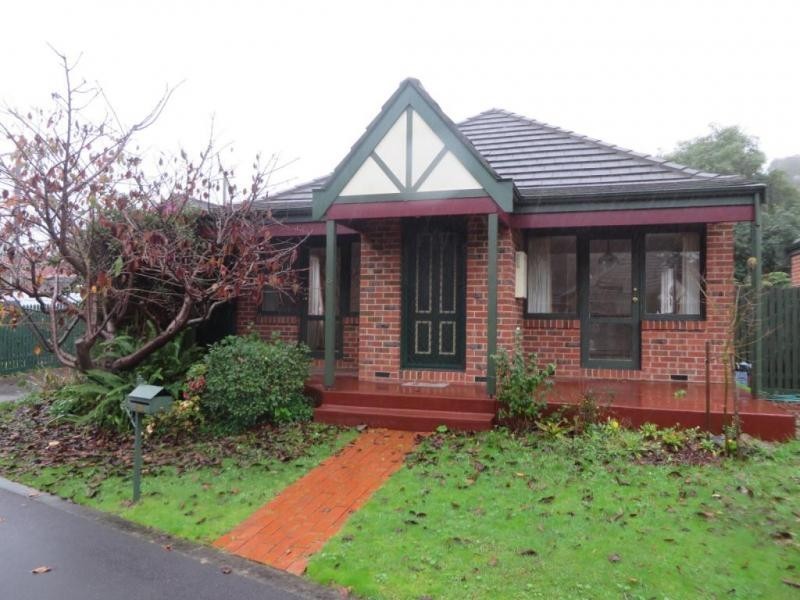 8/5 Devenish Avenue, Montrose VIC 3765