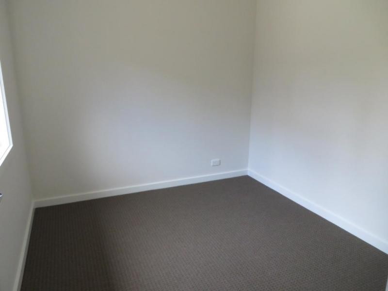 4/17-19 Holloway Road, Croydon North VIC 3136